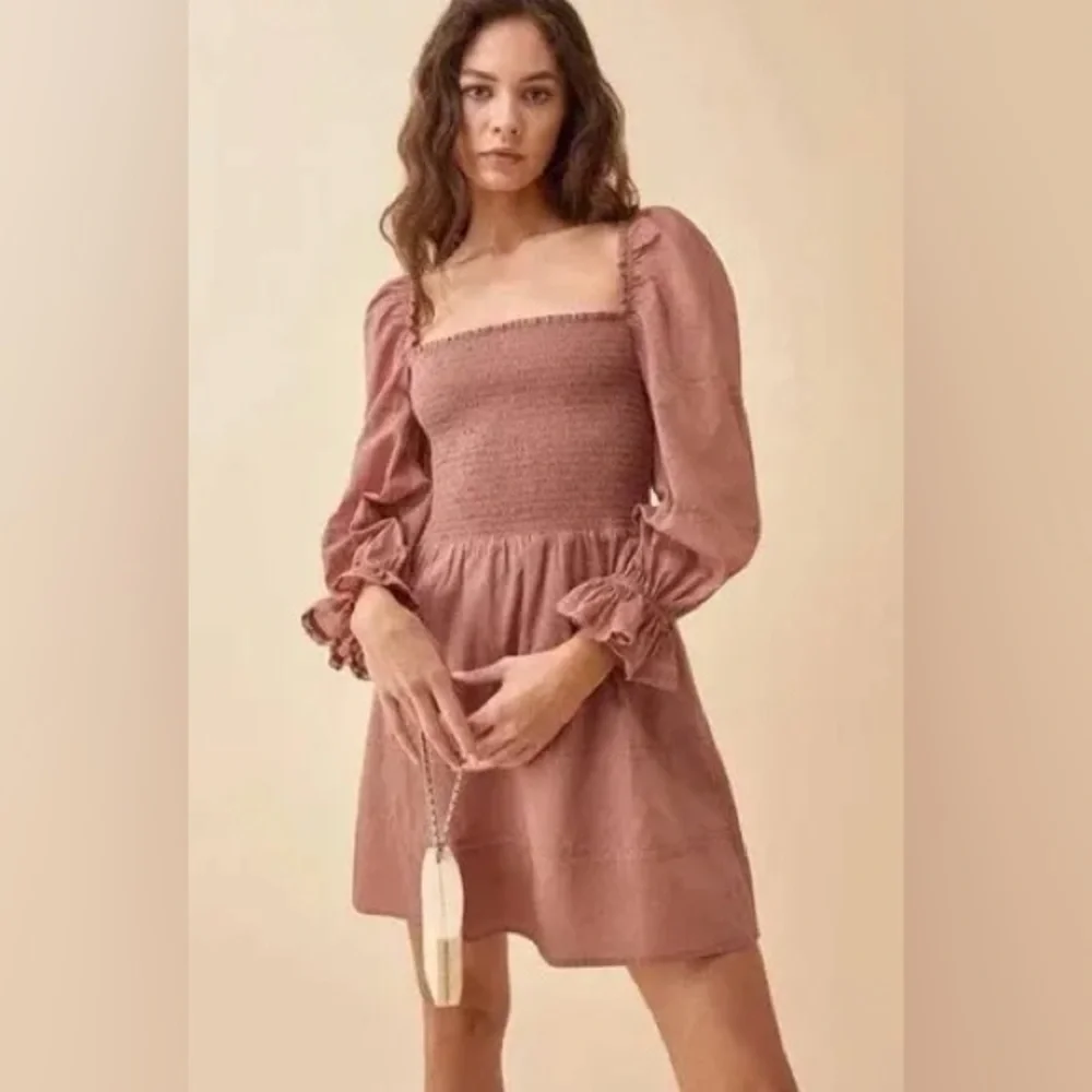 REFORMATION  Dunes Dress in Praline, size 0, brand new, never worn.
